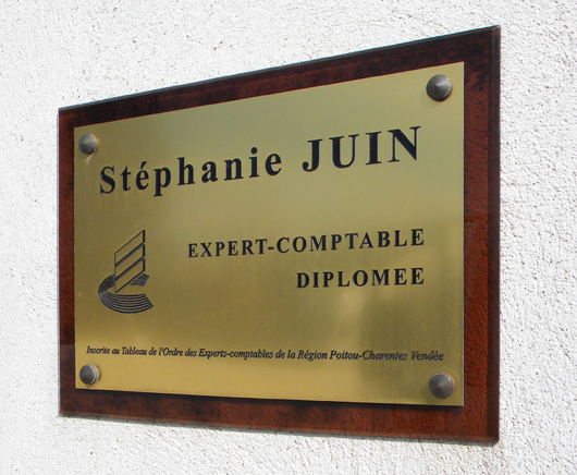 plaque gravée professionnelle